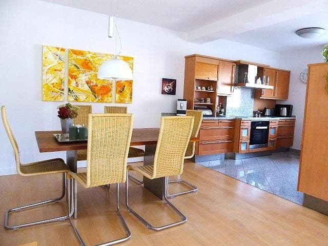 Predaj domu 120 m², pozemok 413 m², Wetter (Ruhr), Severné Porýnie - Westfálsko Predaj domu 120 m², pozemok 413 m², Wetter (Ruhr), Severné Porýnie - Westfálsko
