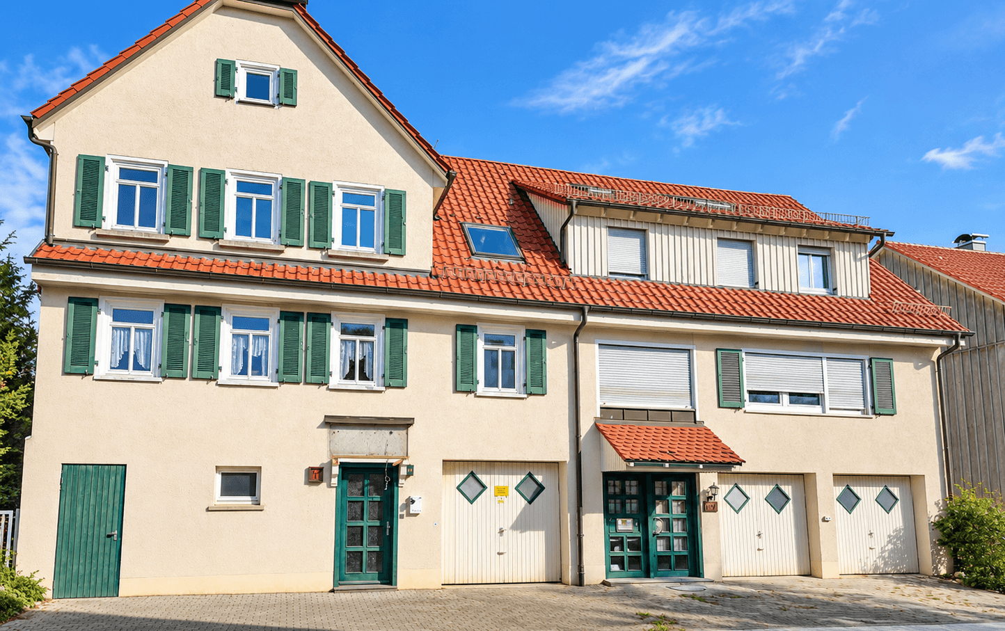 Predaj domu 250 m², pozemok 1.001 m², Dobelstraße 1, Bad Boll, Bádensko-Wurttembersko Predaj domu 250 m², pozemok 1.001 m², Dobelstraße 1, Bad Boll, Bádensko-Wurttembersko