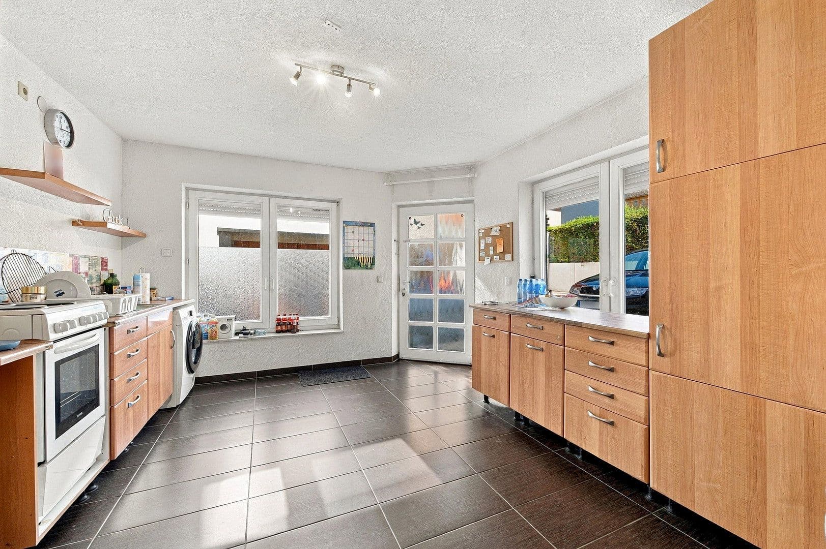 Predaj domu 200 m², pozemok 271 m², Flein, Bádensko-Wurttembersko Predaj domu 200 m², pozemok 271 m², Flein, Bádensko-Wurttembersko