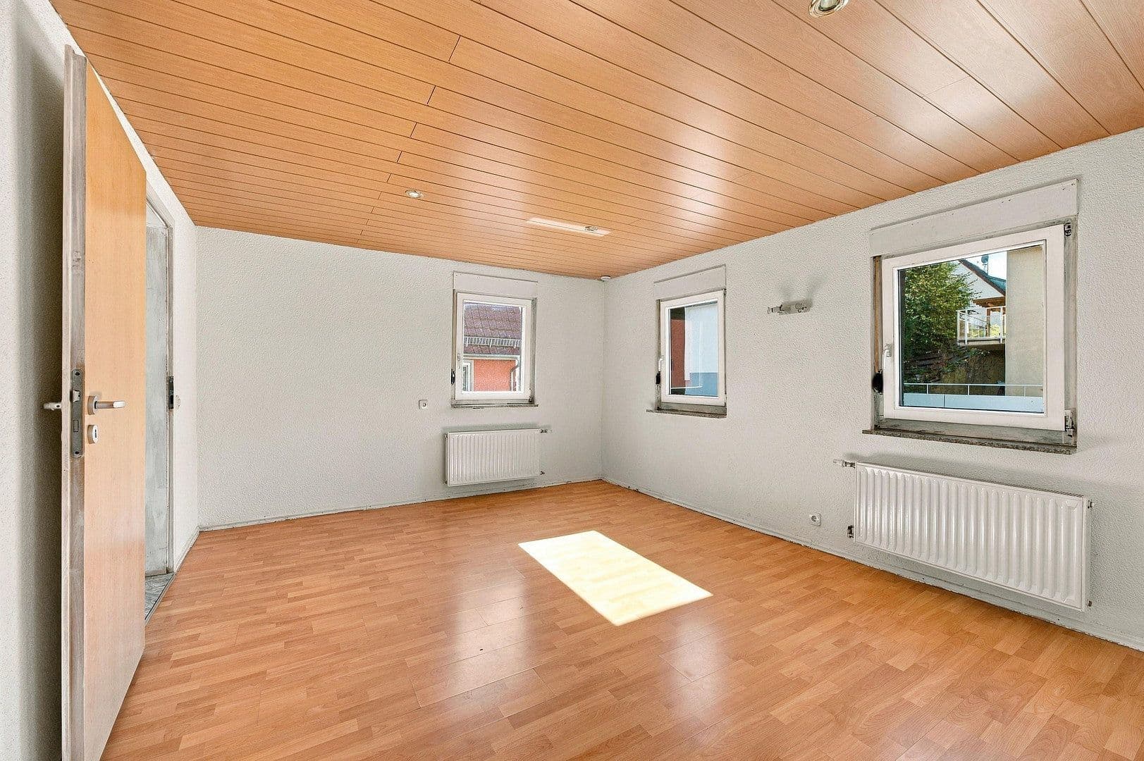 Predaj domu 200 m², pozemok 271 m², Flein, Bádensko-Wurttembersko Predaj domu 200 m², pozemok 271 m², Flein, Bádensko-Wurttembersko