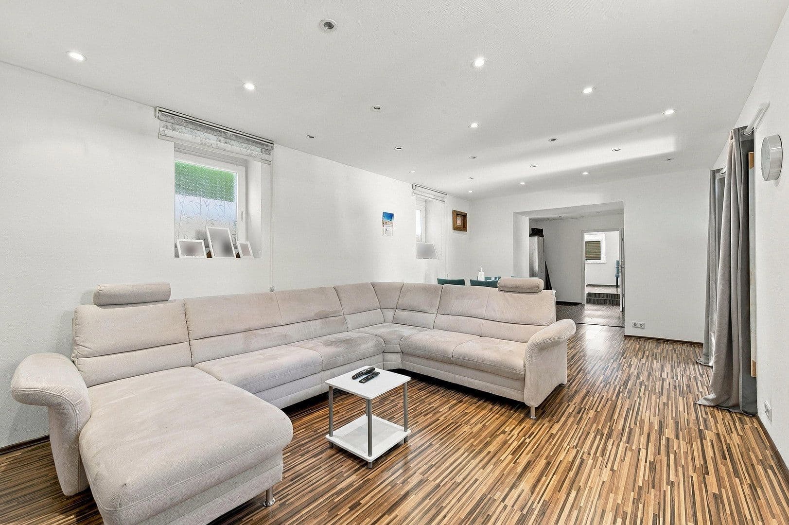 Predaj domu 200 m², pozemok 271 m², Flein, Bádensko-Wurttembersko Predaj domu 200 m², pozemok 271 m², Flein, Bádensko-Wurttembersko