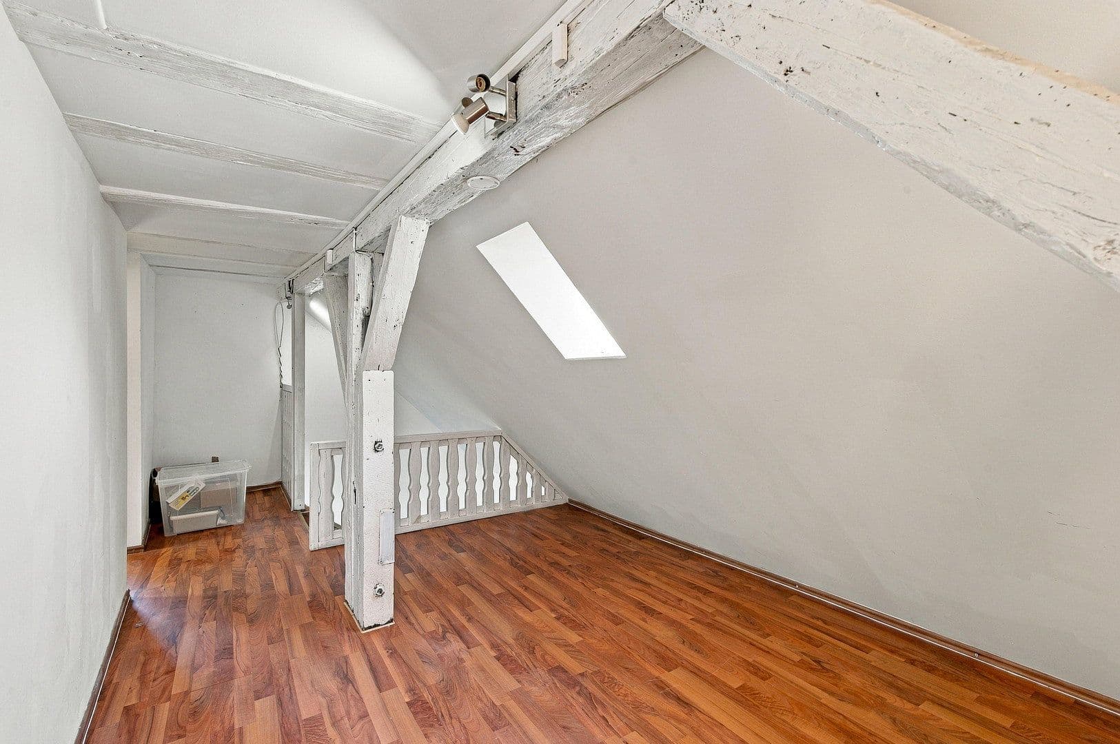 Predaj domu 200 m², pozemok 271 m², Flein, Bádensko-Wurttembersko Predaj domu 200 m², pozemok 271 m², Flein, Bádensko-Wurttembersko