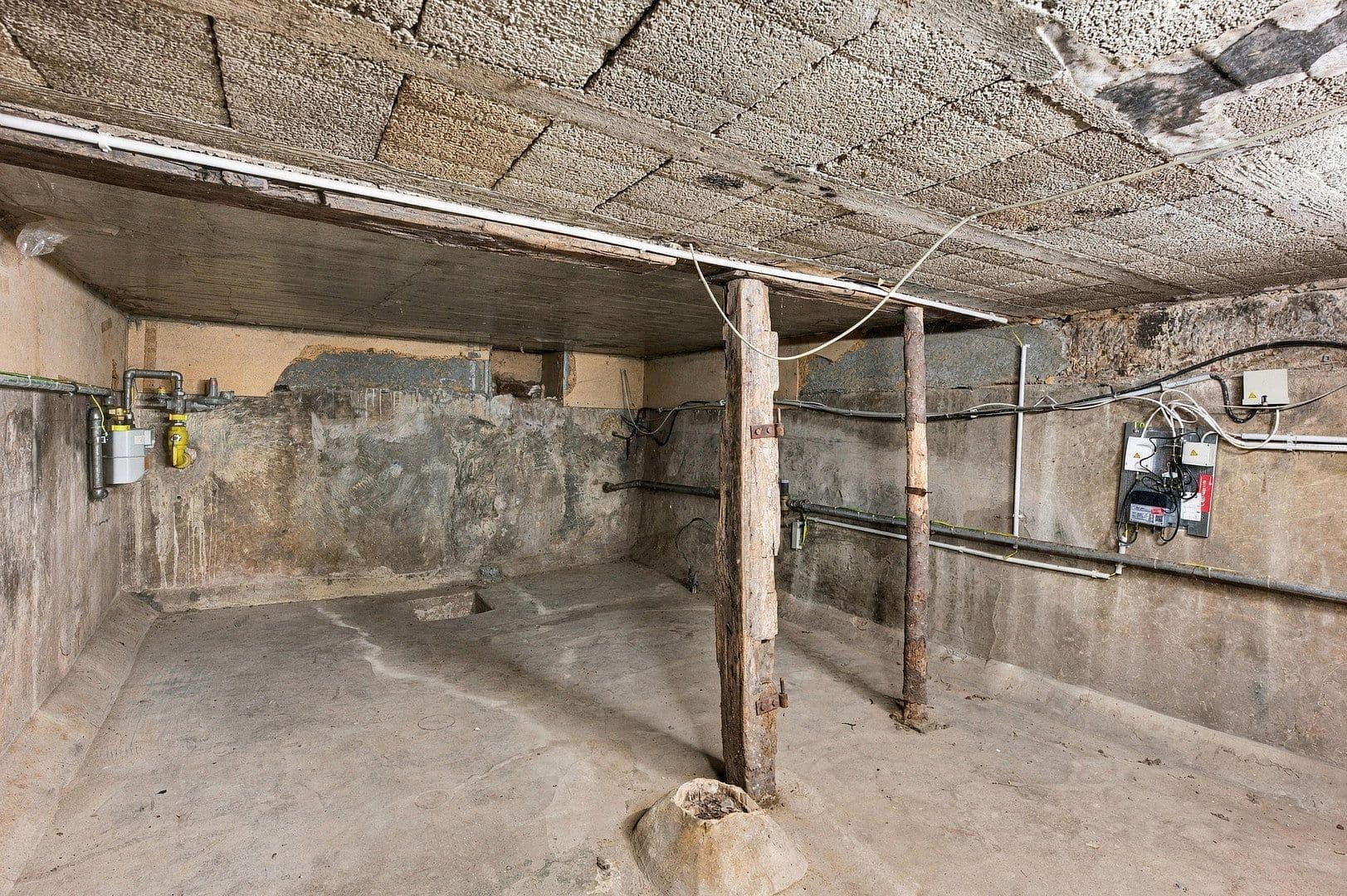 Predaj domu 200 m², pozemok 271 m², Flein, Bádensko-Wurttembersko Predaj domu 200 m², pozemok 271 m², Flein, Bádensko-Wurttembersko