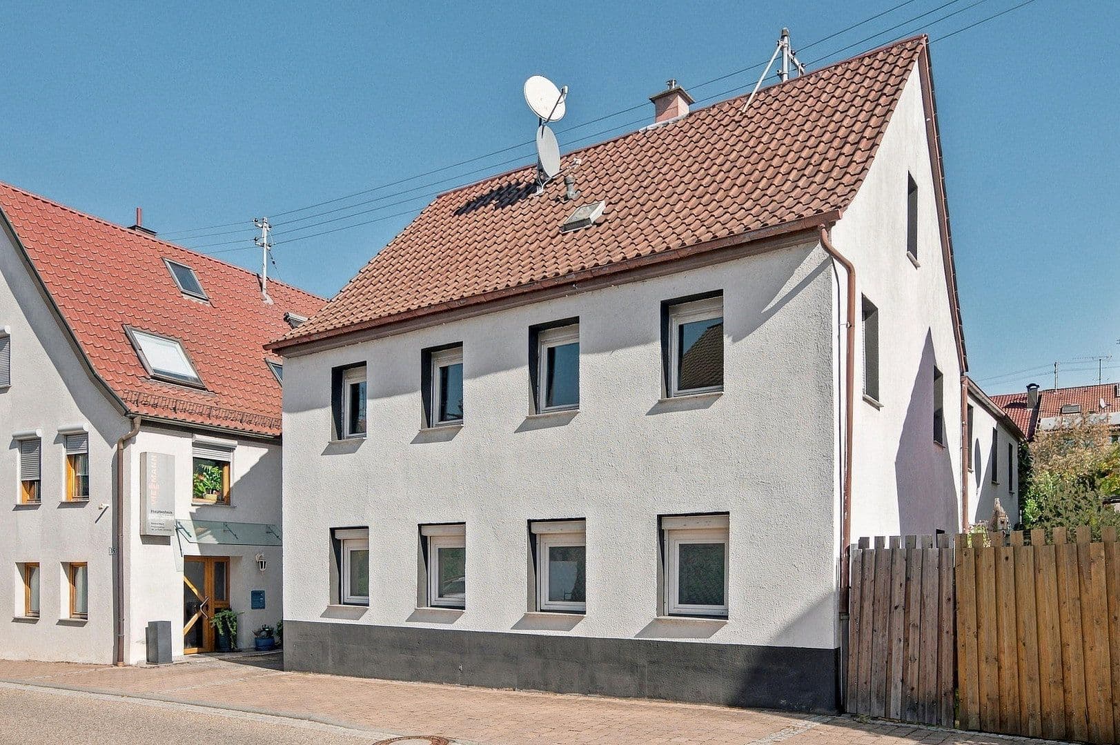 Predaj domu 200 m², pozemok 271 m², Flein, Bádensko-Wurttembersko Predaj domu 200 m², pozemok 271 m², Flein, Bádensko-Wurttembersko