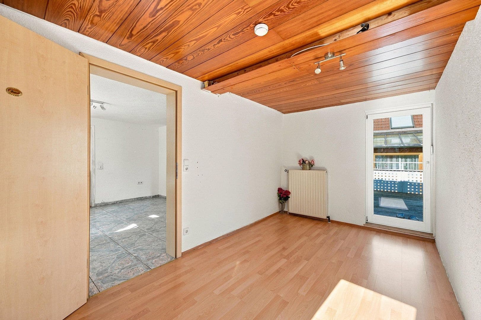 Predaj domu 200 m², pozemok 271 m², Flein, Bádensko-Wurttembersko Predaj domu 200 m², pozemok 271 m², Flein, Bádensko-Wurttembersko