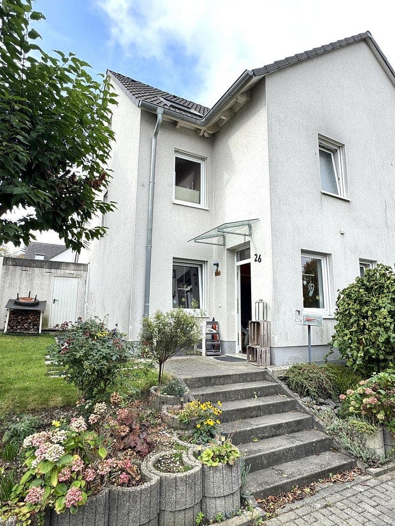 Predaj domu 120 m², pozemok 200 m², Velbert, Severné Porýnie - Westfálsko Predaj domu 120 m², pozemok 200 m², Velbert, Severné Porýnie - Westfálsko