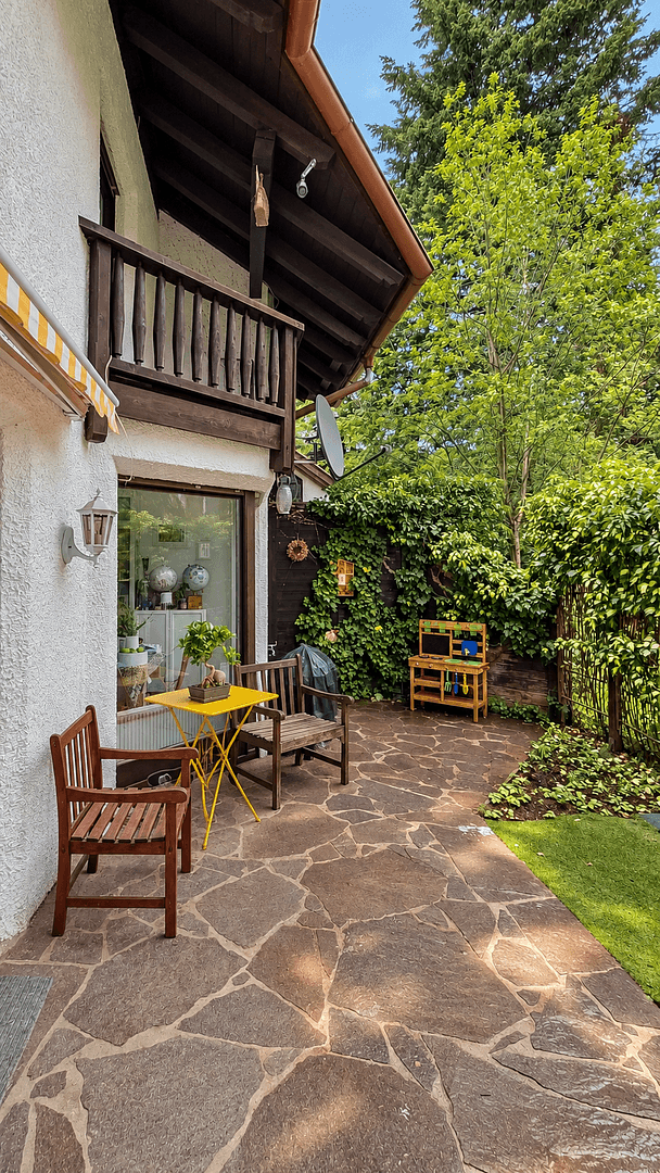 Predaj domu 82 m², pozemok 220 m², Mozartstr. 93A, Ottobrunn, Bavorsko Predaj domu 82 m², pozemok 220 m², Mozartstr. 93A, Ottobrunn, Bavorsko