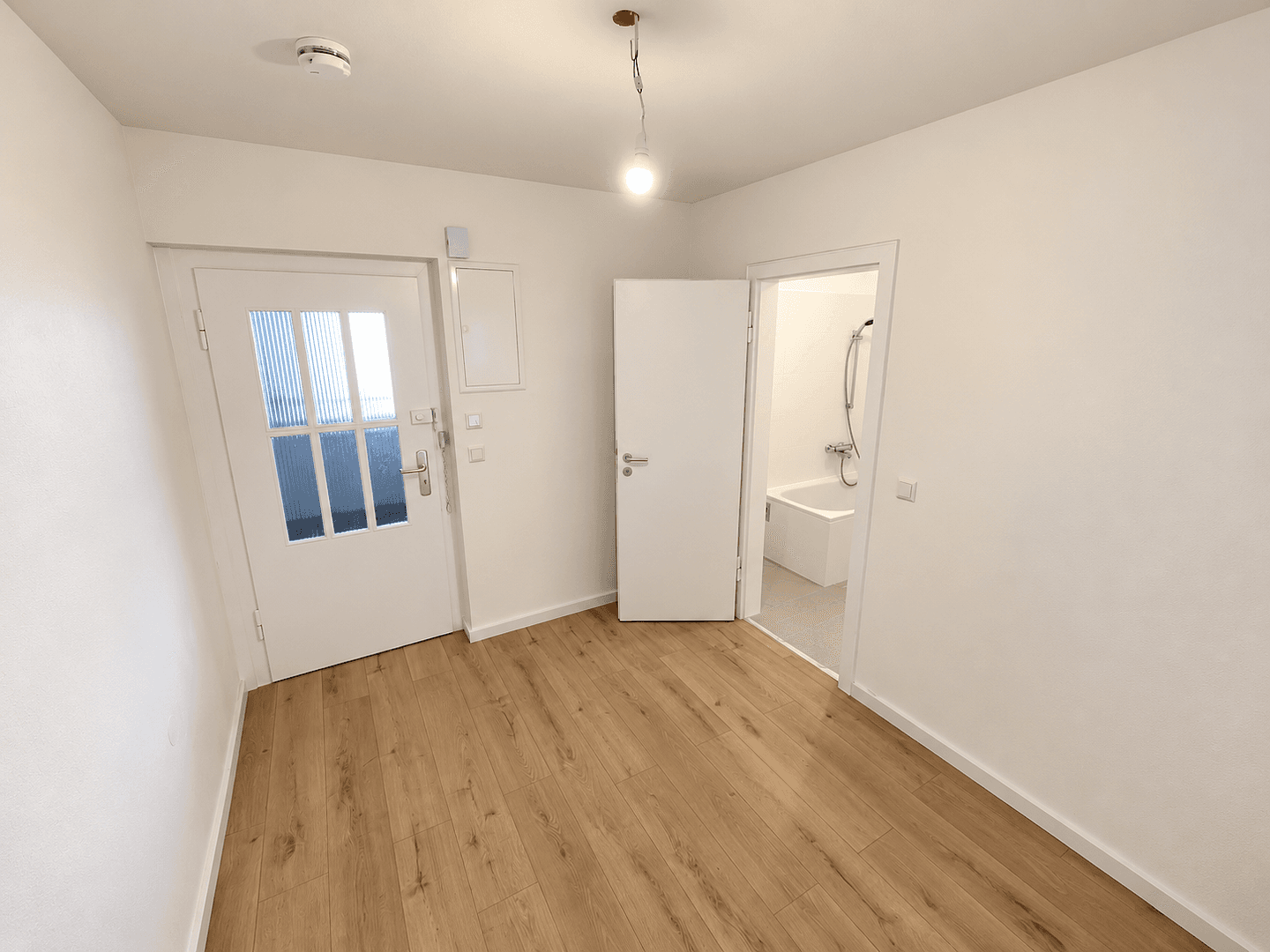 Prenájom bytu 2-izbový 50 m², Ziegelstr. 21, Wuppertal, Severné Porýnie - Westfálsko Prenájom bytu 2-izbový 50 m², Ziegelstr. 21, Wuppertal, Severné Porýnie - Westfálsko