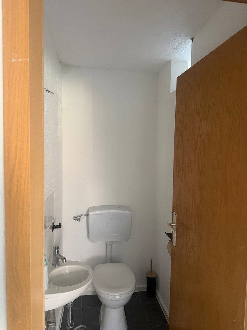 Prenájom bytu 3-izbový 78 m², TRöGELSBACH 10, Altensteig, Bádensko-Wurttembersko Prenájom bytu 3-izbový 78 m², TRöGELSBACH 10, Altensteig, Bádensko-Wurttembersko