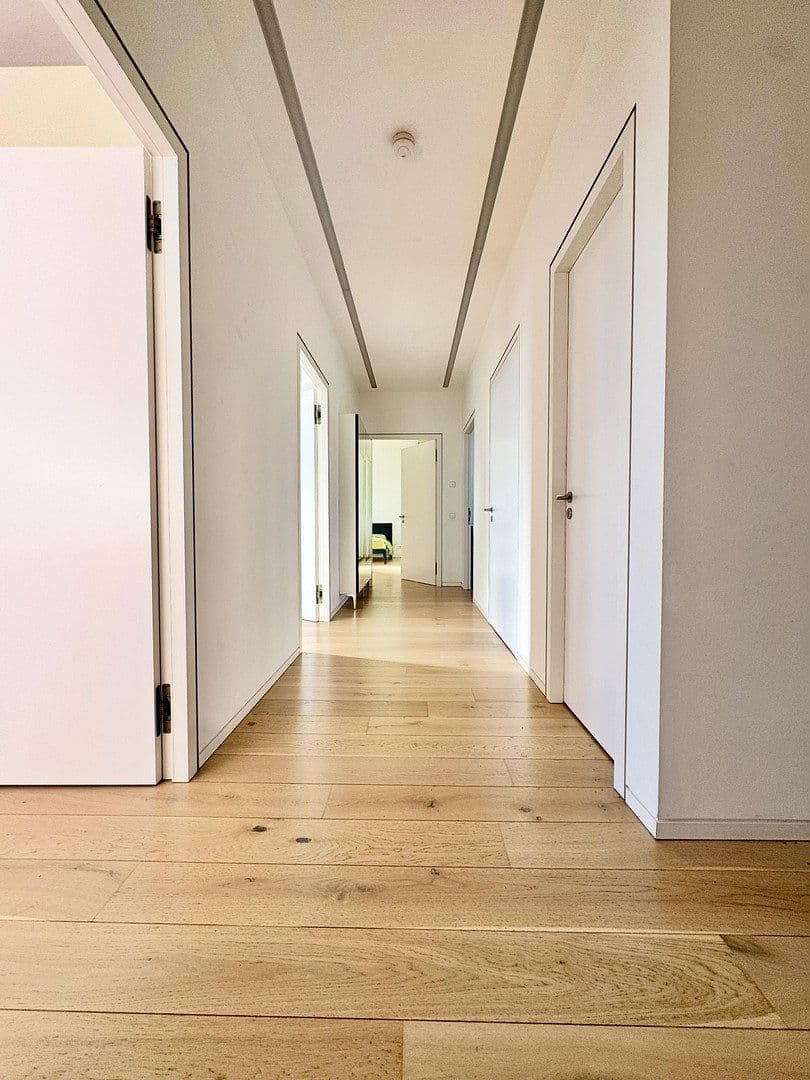Predaj bytu 4-izbový 144 m², Frankfurt am Main, Hesensko Predaj bytu 4-izbový 144 m², Frankfurt am Main, Hesensko