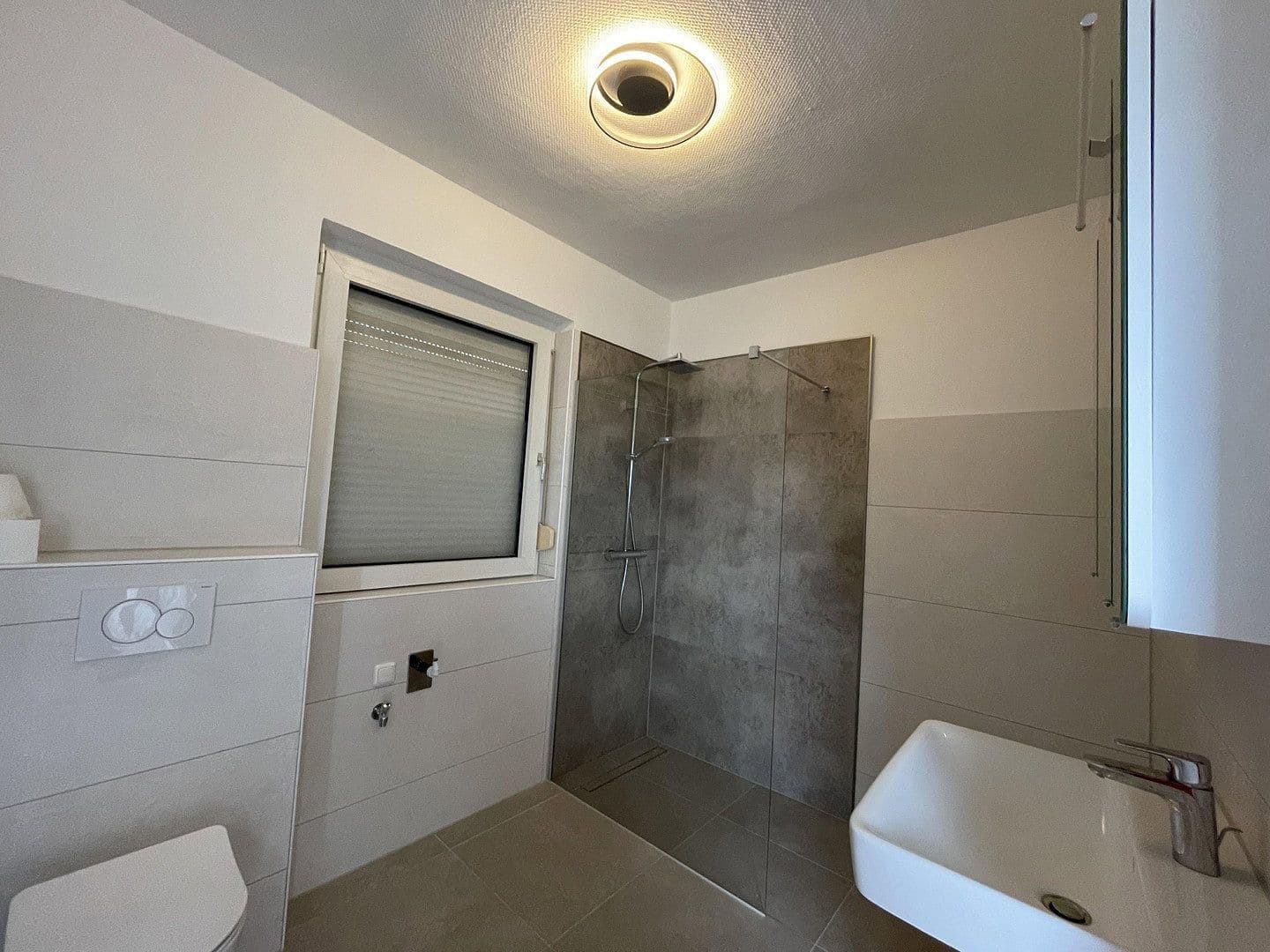 Prenájom domu 100 m², pozemok 500 m², Ganderkesee, Dolné Sasko Prenájom domu 100 m², pozemok 500 m², Ganderkesee, Dolné Sasko