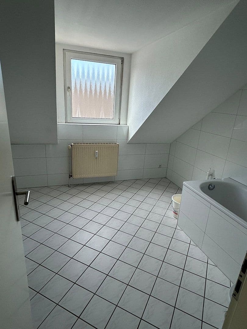 Prenájom bytu 2-izbový 56 m², Düsseldorf, Severné Porýnie - Westfálsko Prenájom bytu 2-izbový 56 m², Düsseldorf, Severné Porýnie - Westfálsko