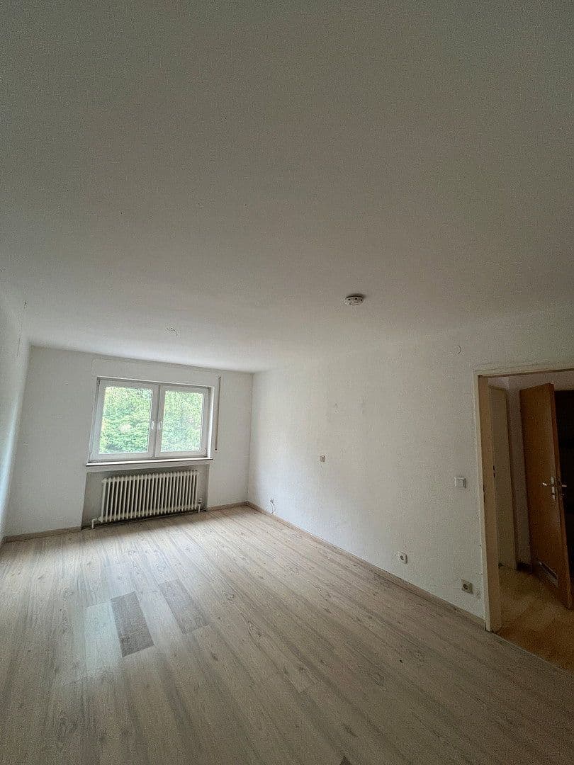Predaj domu 350 m², pozemok 689 m², Weinsberg, Bádensko-Wurttembersko Predaj domu 350 m², pozemok 689 m², Weinsberg, Bádensko-Wurttembersko