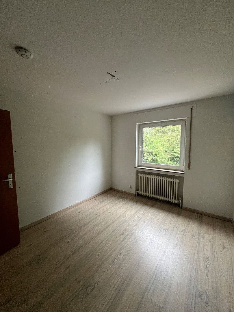 Predaj domu 350 m², pozemok 689 m², Weinsberg, Bádensko-Wurttembersko Predaj domu 350 m², pozemok 689 m², Weinsberg, Bádensko-Wurttembersko