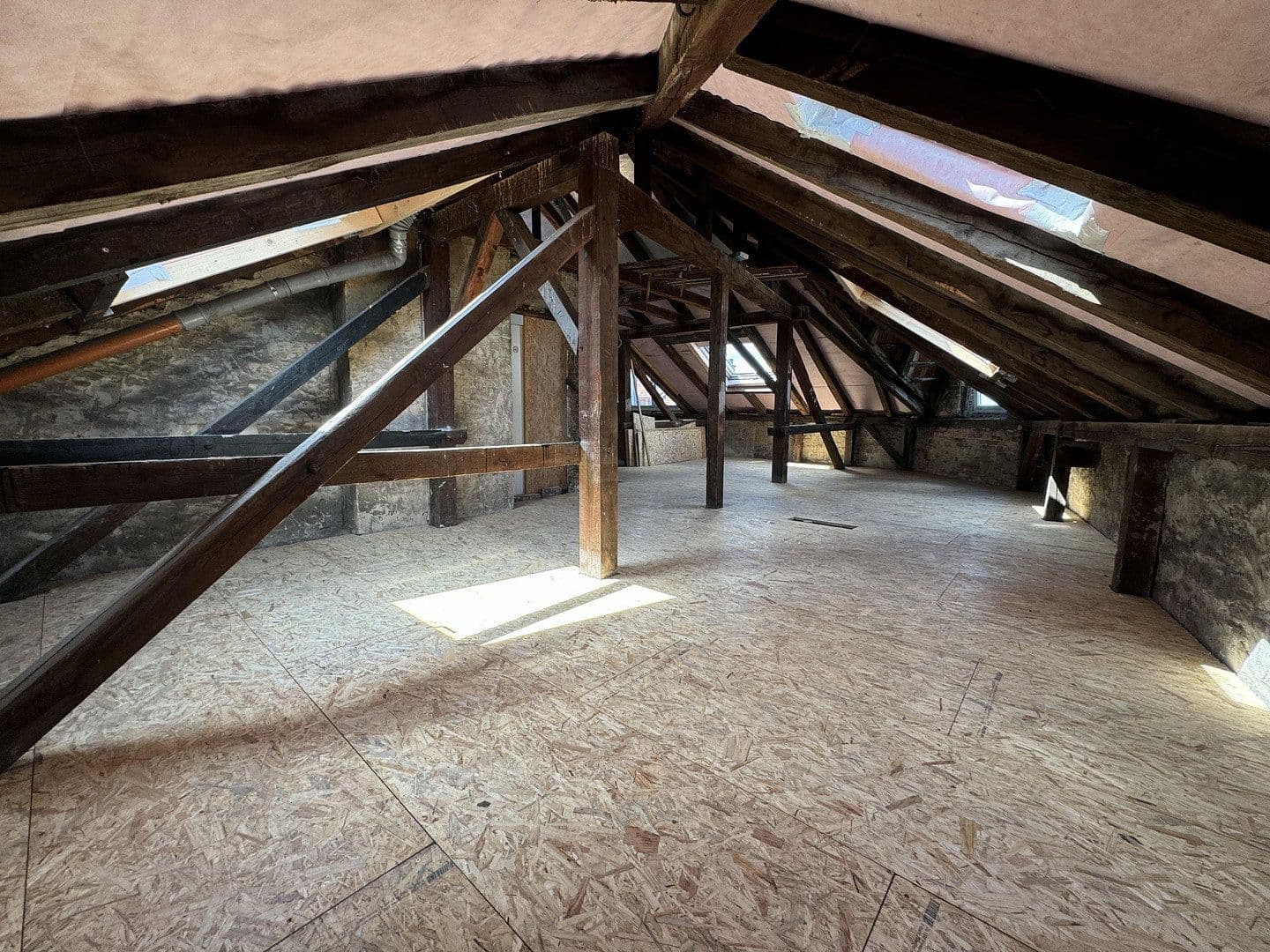 Prenájom nebytového priestoru 400 m², Johannisthaler Chaussee 431, Berlin, Berlín Prenájom nebytového priestoru 400 m², Johannisthaler Chaussee 431, Berlin, Berlín