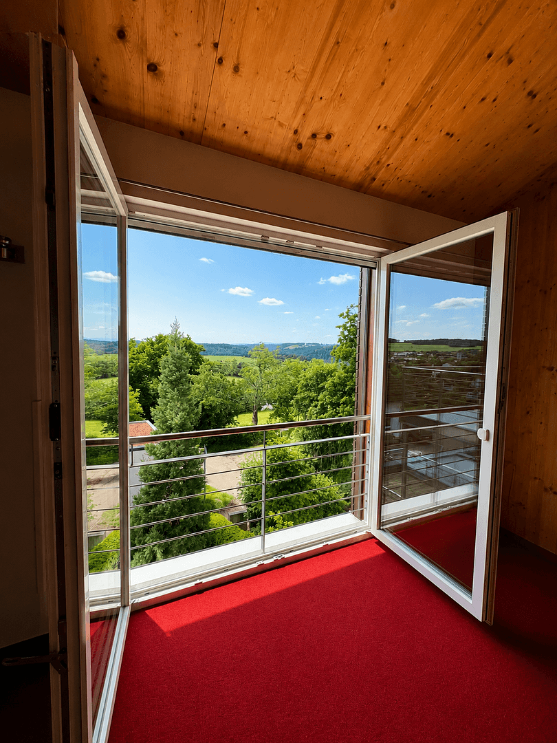 Predaj domu 247 m², pozemok 442 m², Calw, Bádensko-Wurttembersko Predaj domu 247 m², pozemok 442 m², Calw, Bádensko-Wurttembersko