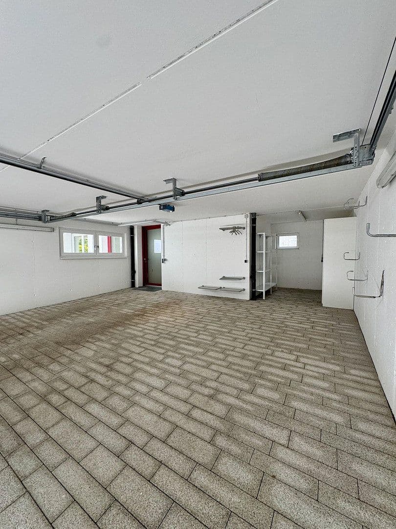 Predaj domu 247 m², pozemok 442 m², Calw, Bádensko-Wurttembersko Predaj domu 247 m², pozemok 442 m², Calw, Bádensko-Wurttembersko