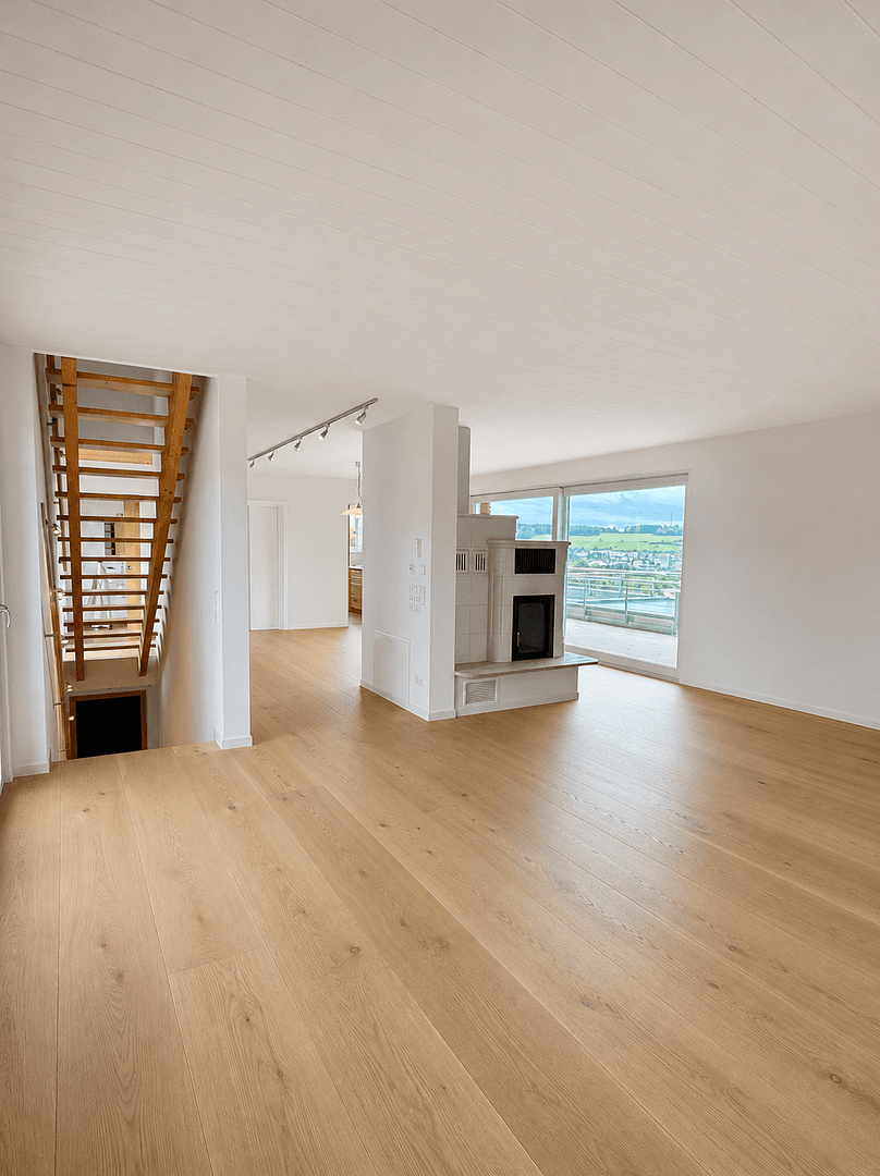 Predaj domu 247 m², pozemok 442 m², Calw, Bádensko-Wurttembersko Predaj domu 247 m², pozemok 442 m², Calw, Bádensko-Wurttembersko