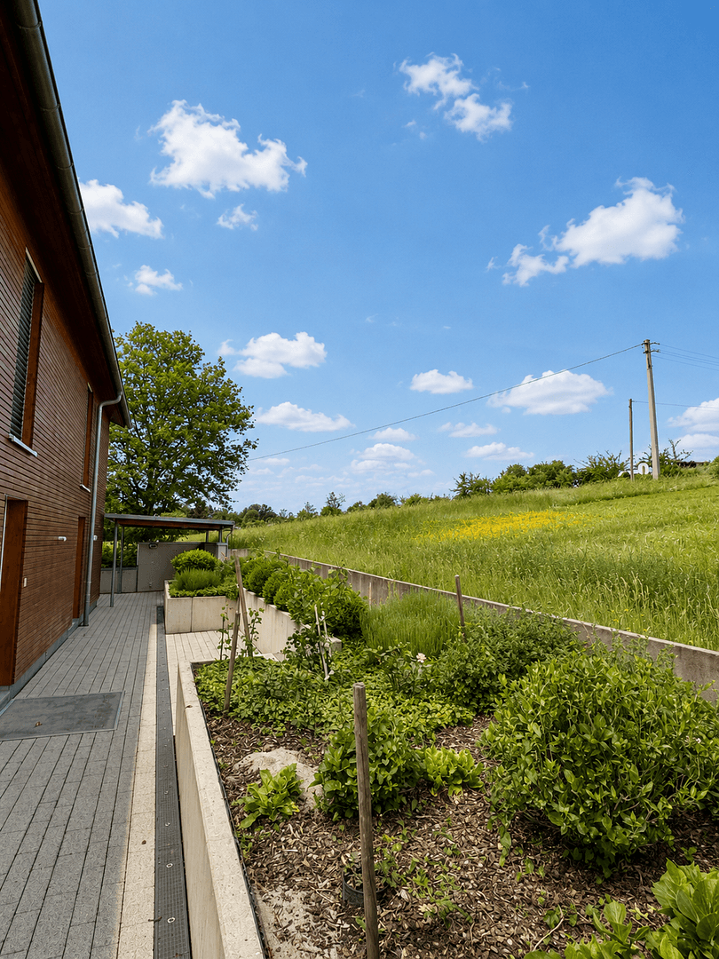 Predaj domu 247 m², pozemok 442 m², Calw, Bádensko-Wurttembersko Predaj domu 247 m², pozemok 442 m², Calw, Bádensko-Wurttembersko