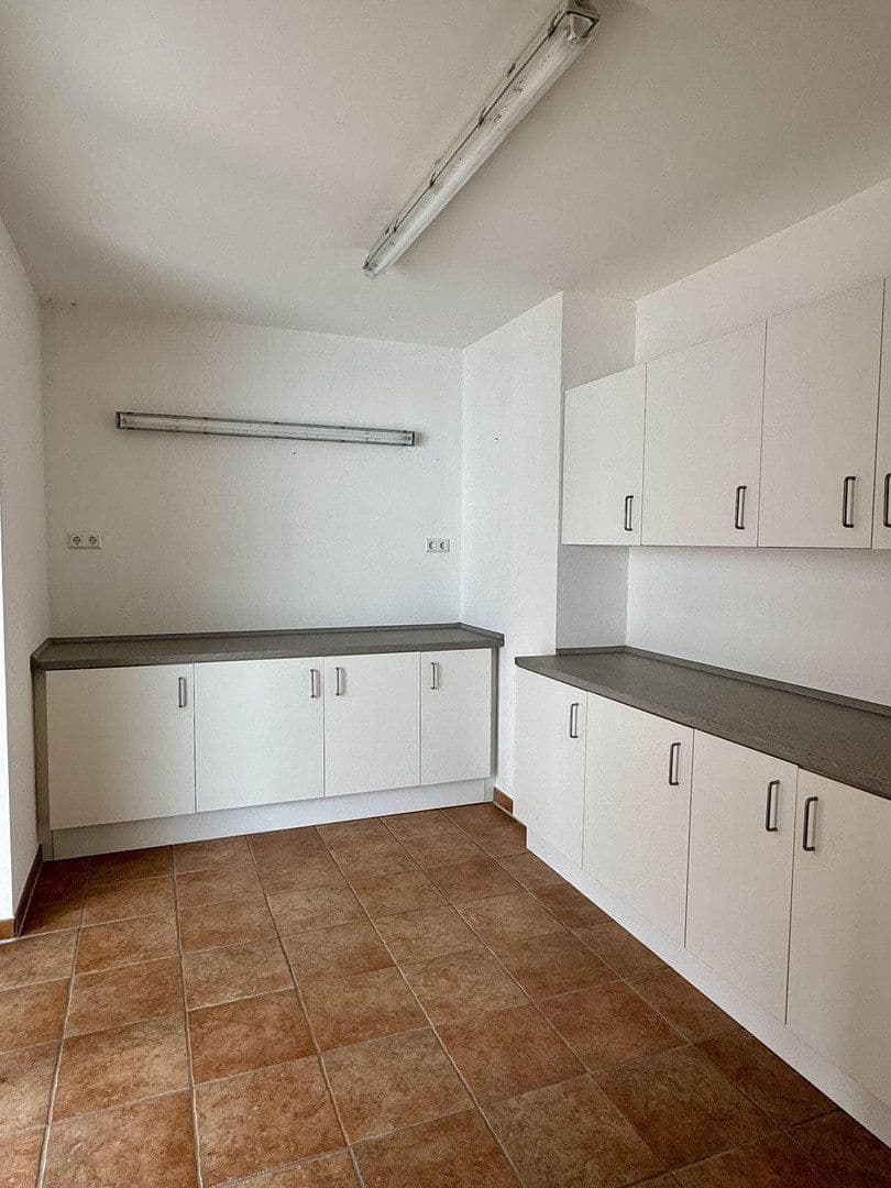 Predaj domu 247 m², pozemok 442 m², Calw, Bádensko-Wurttembersko Predaj domu 247 m², pozemok 442 m², Calw, Bádensko-Wurttembersko