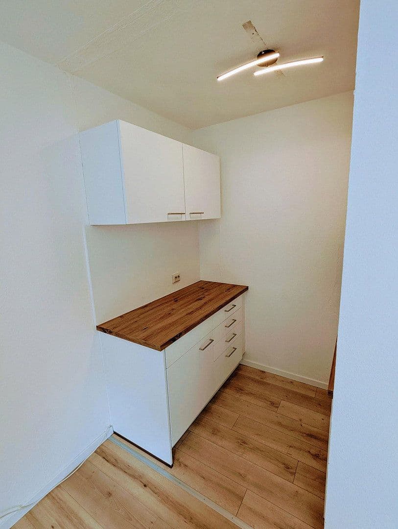 Prenájom bytu 1-izbový 26 m², Staffelstraße 4, Stuttgart, Bádensko-Wurttembersko Prenájom bytu 1-izbový 26 m², Staffelstraße 4, Stuttgart, Bádensko-Wurttembersko