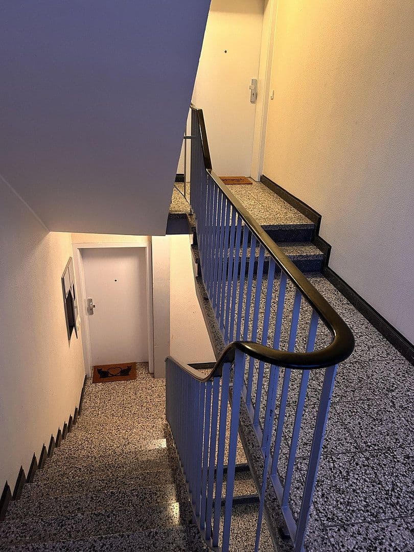 Prenájom bytu 2-izbový 63 m², Julienstraße 1, Essen, Severné Porýnie - Westfálsko Prenájom bytu 2-izbový 63 m², Julienstraße 1, Essen, Severné Porýnie - Westfálsko