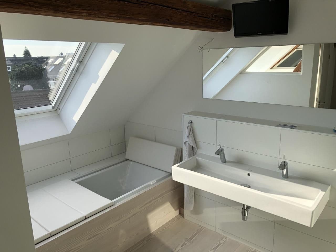 Predaj domu 175 m², pozemok 100 m², Offenbach, Hesensko Predaj domu 175 m², pozemok 100 m², Offenbach, Hesensko