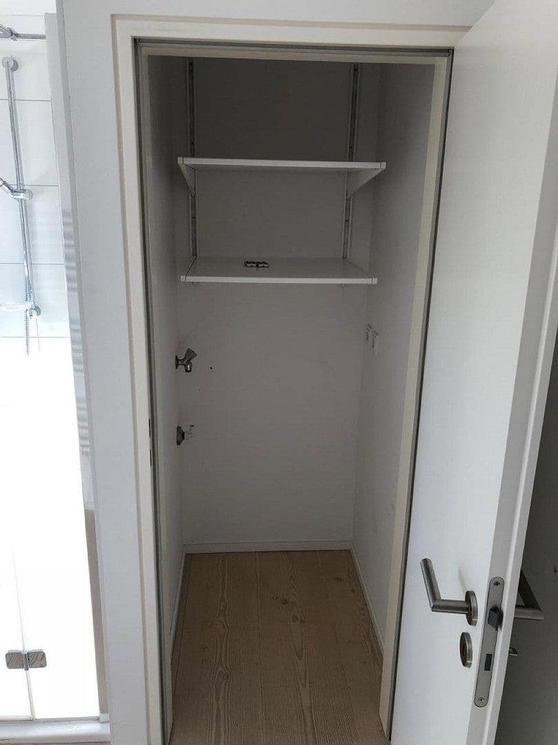 Predaj domu 175 m², pozemok 100 m², Offenbach, Hesensko Predaj domu 175 m², pozemok 100 m², Offenbach, Hesensko