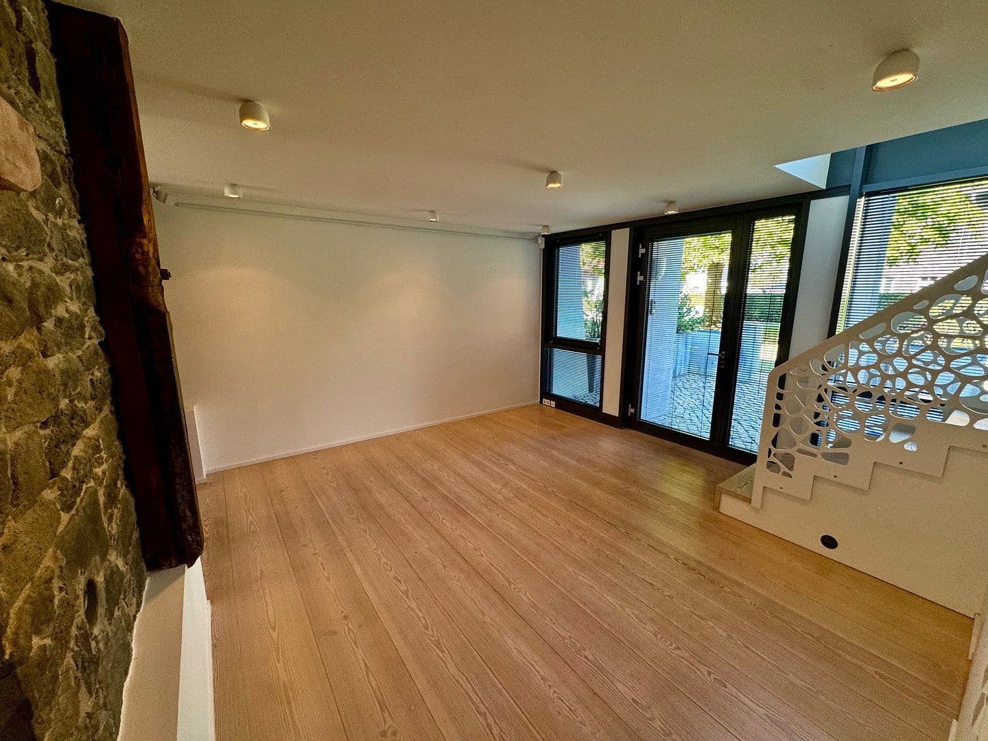 Predaj domu 175 m², pozemok 100 m², Offenbach, Hesensko Predaj domu 175 m², pozemok 100 m², Offenbach, Hesensko