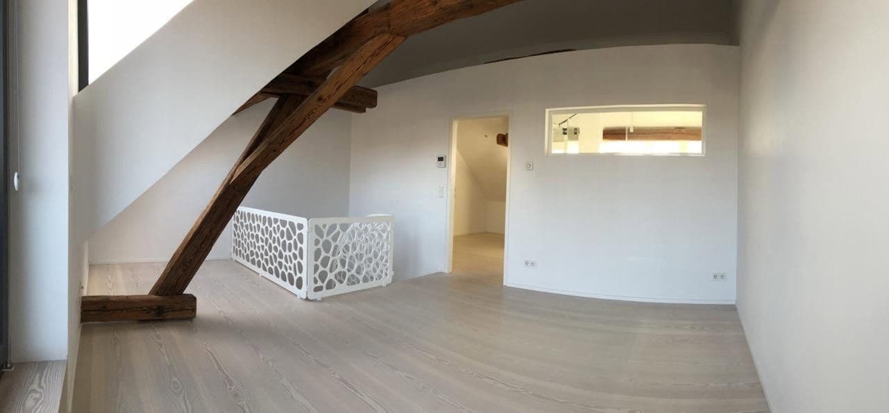 Predaj domu 175 m², pozemok 100 m², Offenbach, Hesensko Predaj domu 175 m², pozemok 100 m², Offenbach, Hesensko
