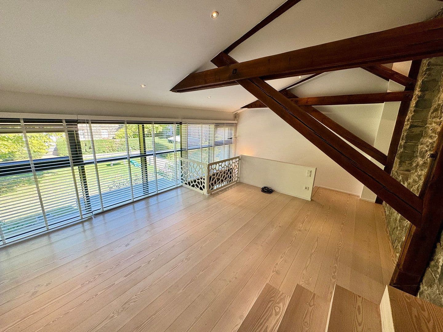 Predaj domu 175 m², pozemok 100 m², Offenbach, Hesensko Predaj domu 175 m², pozemok 100 m², Offenbach, Hesensko
