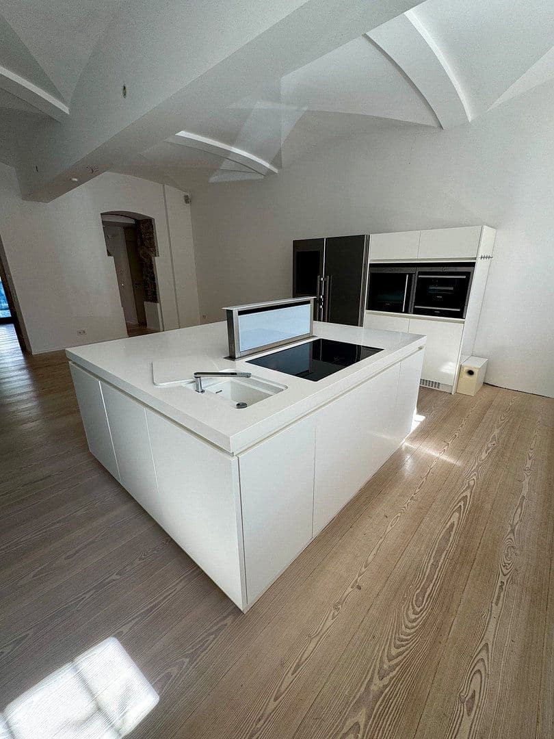 Predaj domu 175 m², pozemok 100 m², Offenbach, Hesensko Predaj domu 175 m², pozemok 100 m², Offenbach, Hesensko