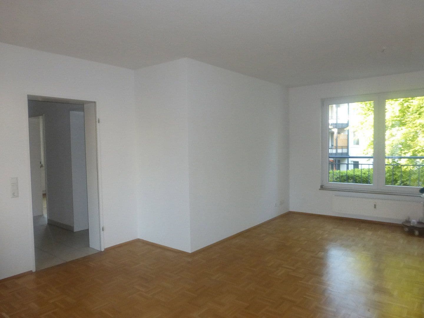 Prenájom bytu 2-izbový 67 m², Neuss, Severné Porýnie - Westfálsko Prenájom bytu 2-izbový 67 m², Neuss, Severné Porýnie - Westfálsko
