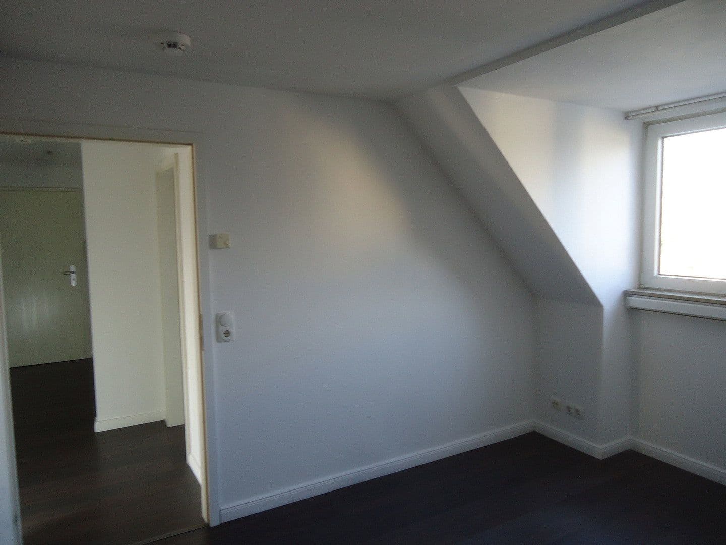 Prenájom bytu 2-izbový 65 m², Hauptstraße 42a, Halstenbek, Šlezvicko-Holštajnsko Prenájom bytu 2-izbový 65 m², Hauptstraße 42a, Halstenbek, Šlezvicko-Holštajnsko