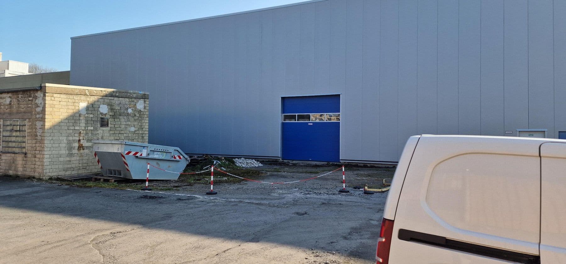 Prenájom nebytového priestoru 5.800 m², Industriestr. 12 a + 12 b + 12 c, Bergkamen, Severné Porýnie - Westfálsko Prenájom nebytového priestoru 5.800 m², Industriestr. 12 a + 12 b + 12 c, Bergkamen, Severné Porýnie - Westfálsko