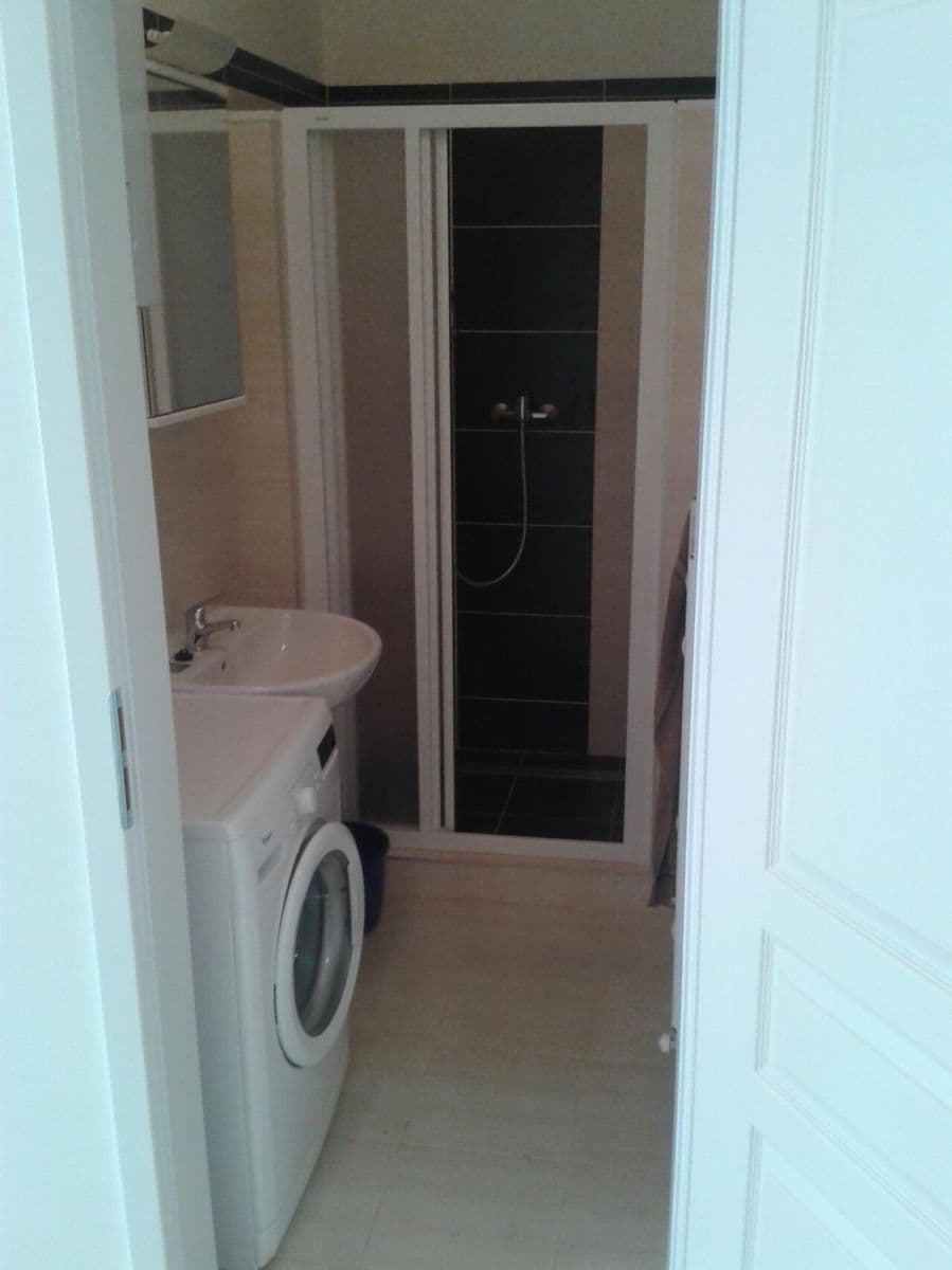 Prenájom bytu 2-izbový 65 m², Sokolovská, Praha, Praha Prenájom bytu 2-izbový 65 m², Sokolovská, Praha, Praha