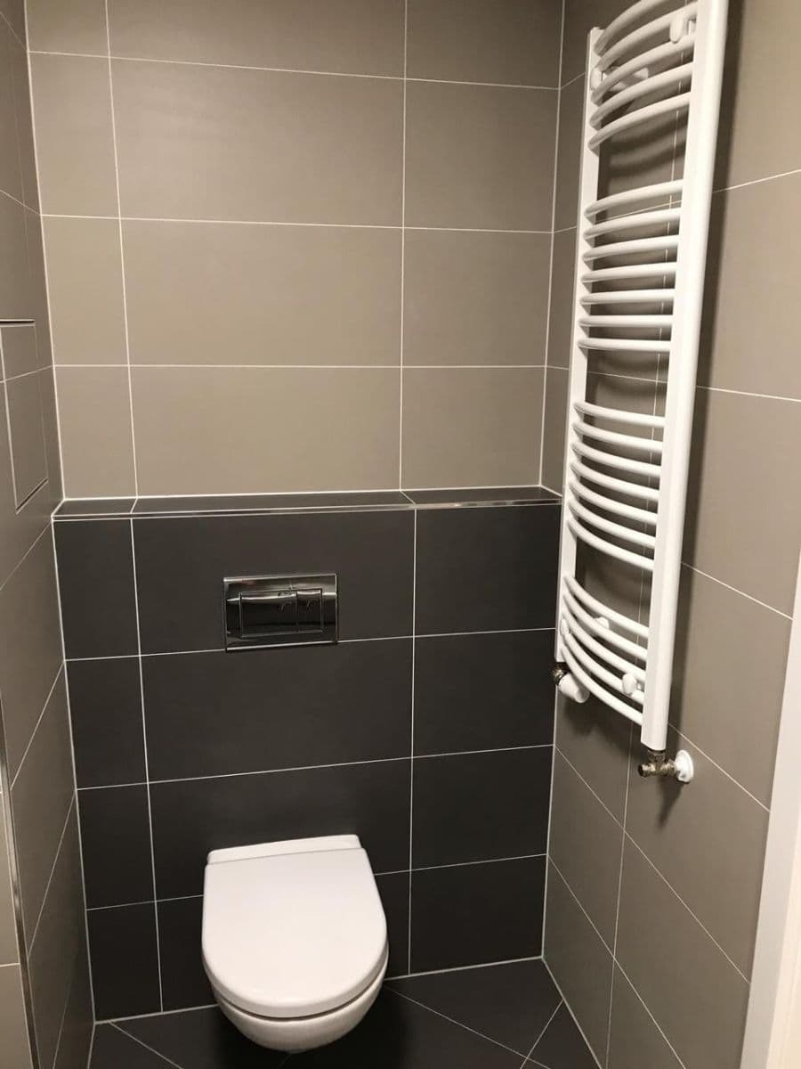 Prenájom bytu 1-izbový 30 m², Mantovská, Praha, Praha Prenájom bytu 1-izbový 30 m², Mantovská, Praha, Praha