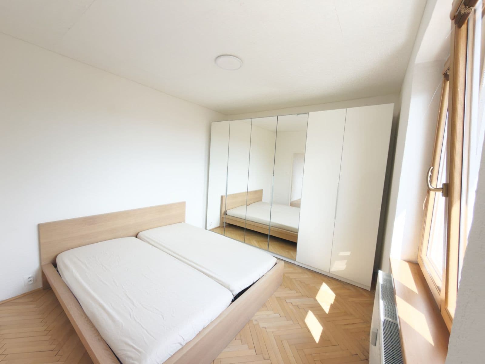 Prenájom bytu 3-izbový 64 m², Školní, Tachov, Plzeňský kraj Prenájom bytu 3-izbový 64 m², Školní, Tachov, Plzeňský kraj
