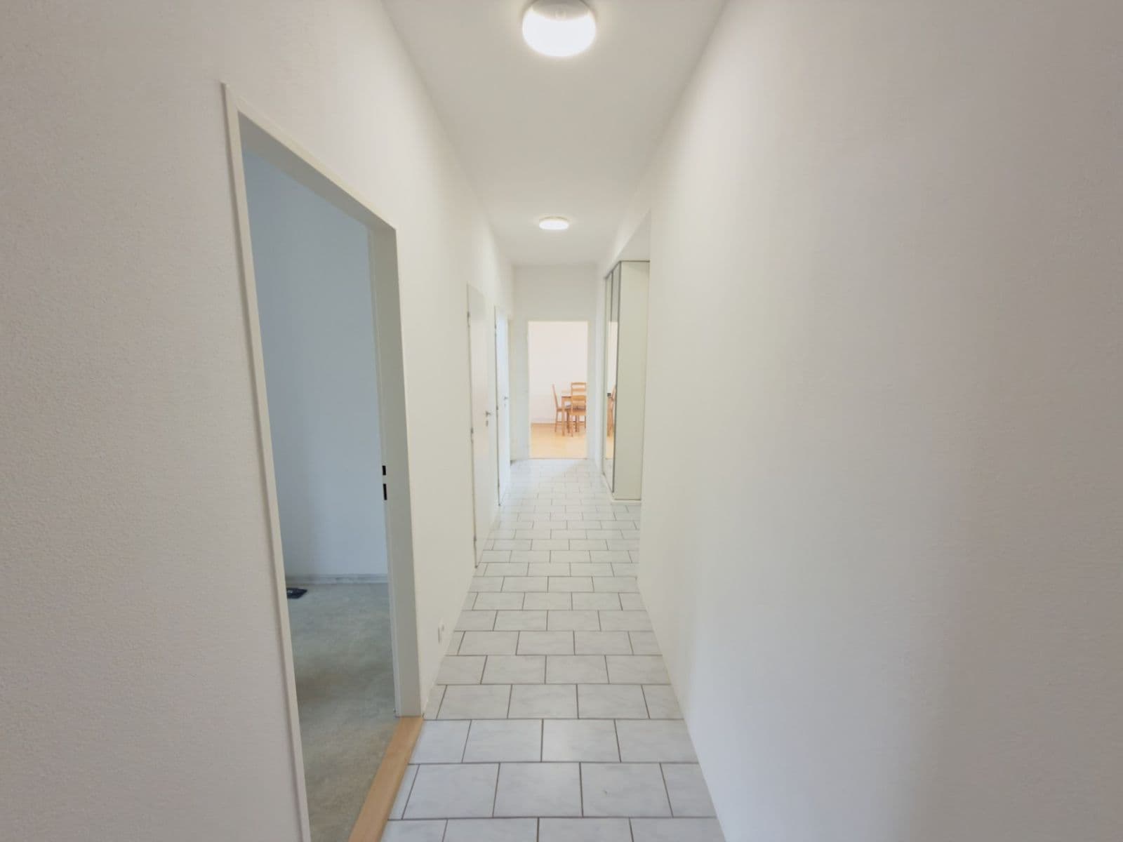 Prenájom bytu 3-izbový 64 m², Školní, Tachov, Plzeňský kraj Prenájom bytu 3-izbový 64 m², Školní, Tachov, Plzeňský kraj