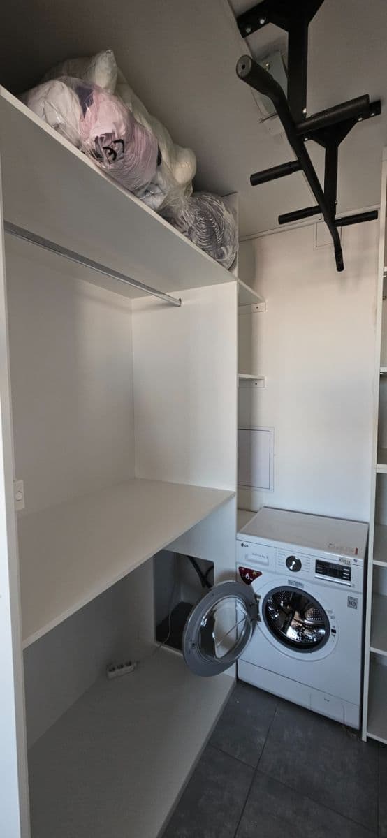 Prenájom bytu 1-izbový 46 m², Dědinova, Praha, Praha Prenájom bytu 1-izbový 46 m², Dědinova, Praha, Praha