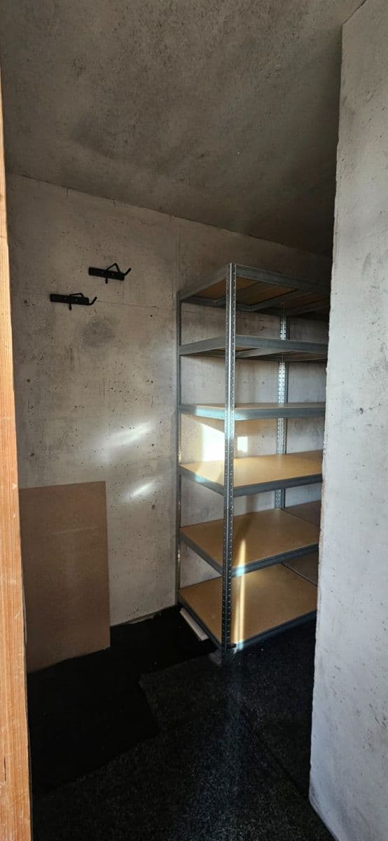 Prenájom bytu 1-izbový 46 m², Dědinova, Praha, Praha Prenájom bytu 1-izbový 46 m², Dědinova, Praha, Praha
