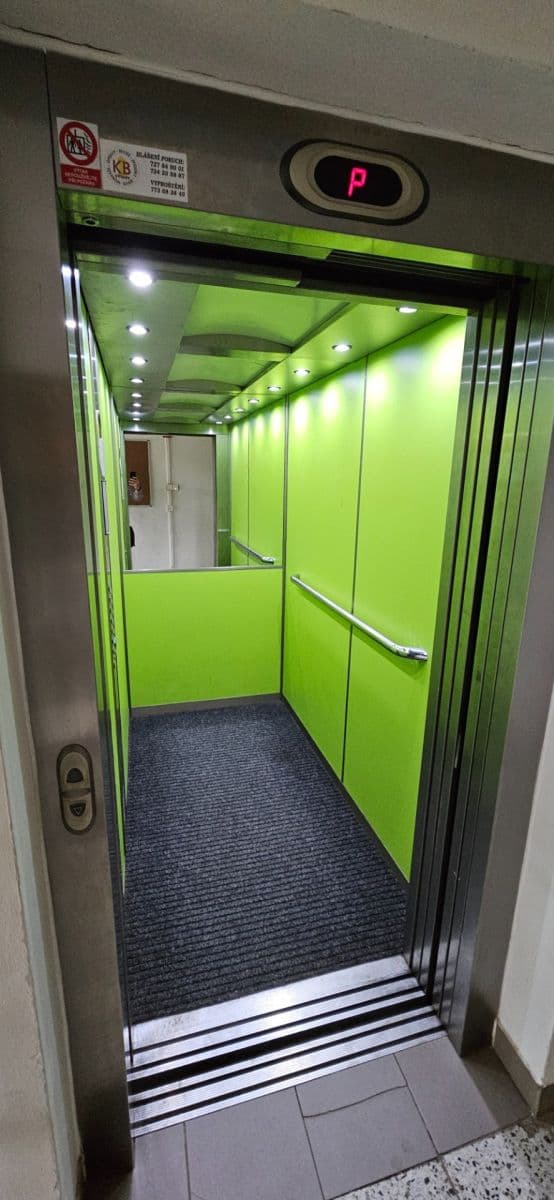 Prenájom bytu 1-izbový 46 m², Dědinova, Praha, Praha Prenájom bytu 1-izbový 46 m², Dědinova, Praha, Praha