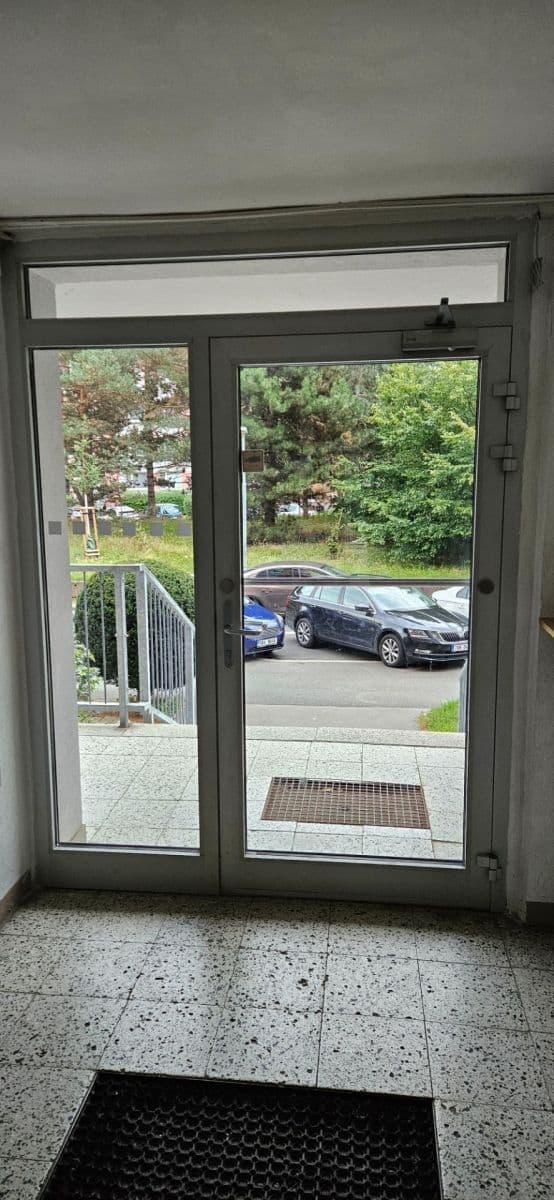 Prenájom bytu 1-izbový 46 m², Dědinova, Praha, Praha Prenájom bytu 1-izbový 46 m², Dědinova, Praha, Praha