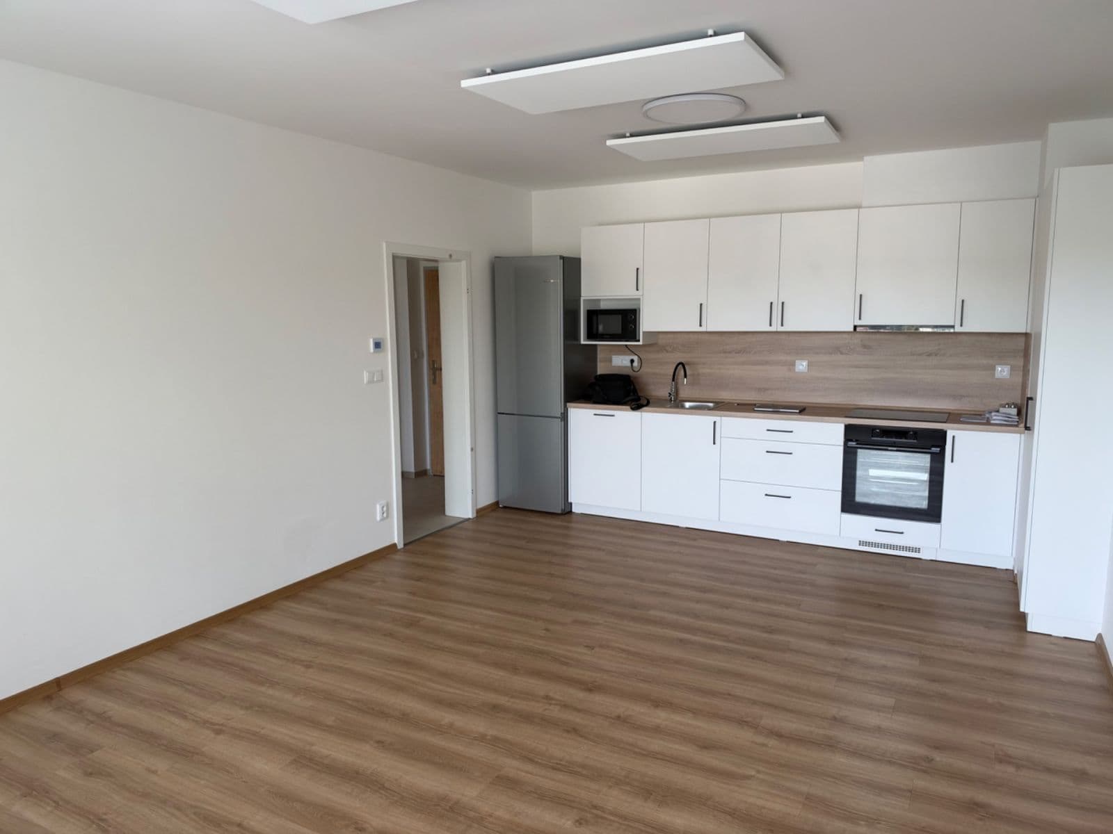Prenájom bytu 4-izbový 86 m², Nádražní, Třešť, Kraj Vysočina Prenájom bytu 4-izbový 86 m², Nádražní, Třešť, Kraj Vysočina