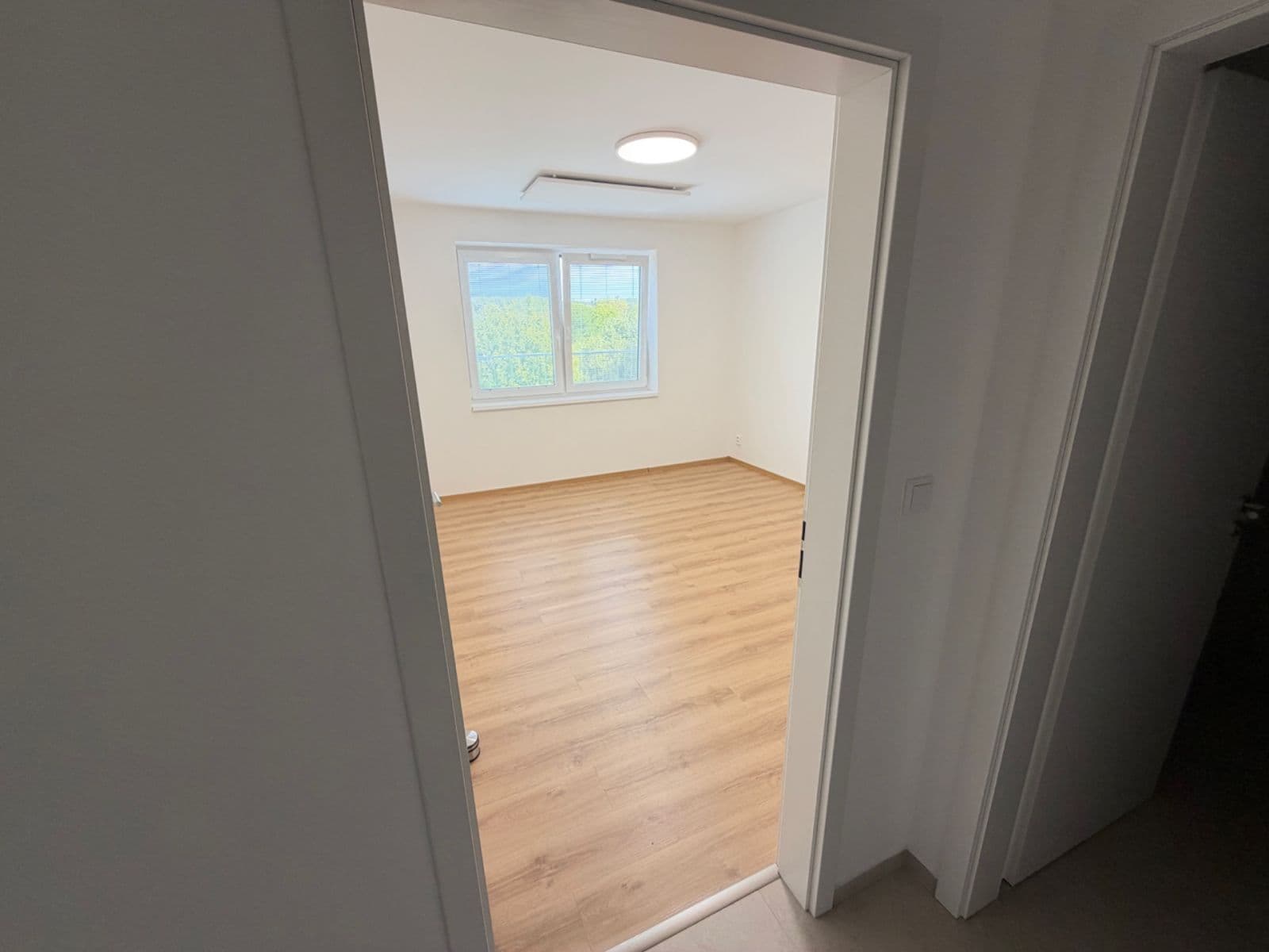 Prenájom bytu 4-izbový 86 m², Nádražní, Třešť, Kraj Vysočina Prenájom bytu 4-izbový 86 m², Nádražní, Třešť, Kraj Vysočina