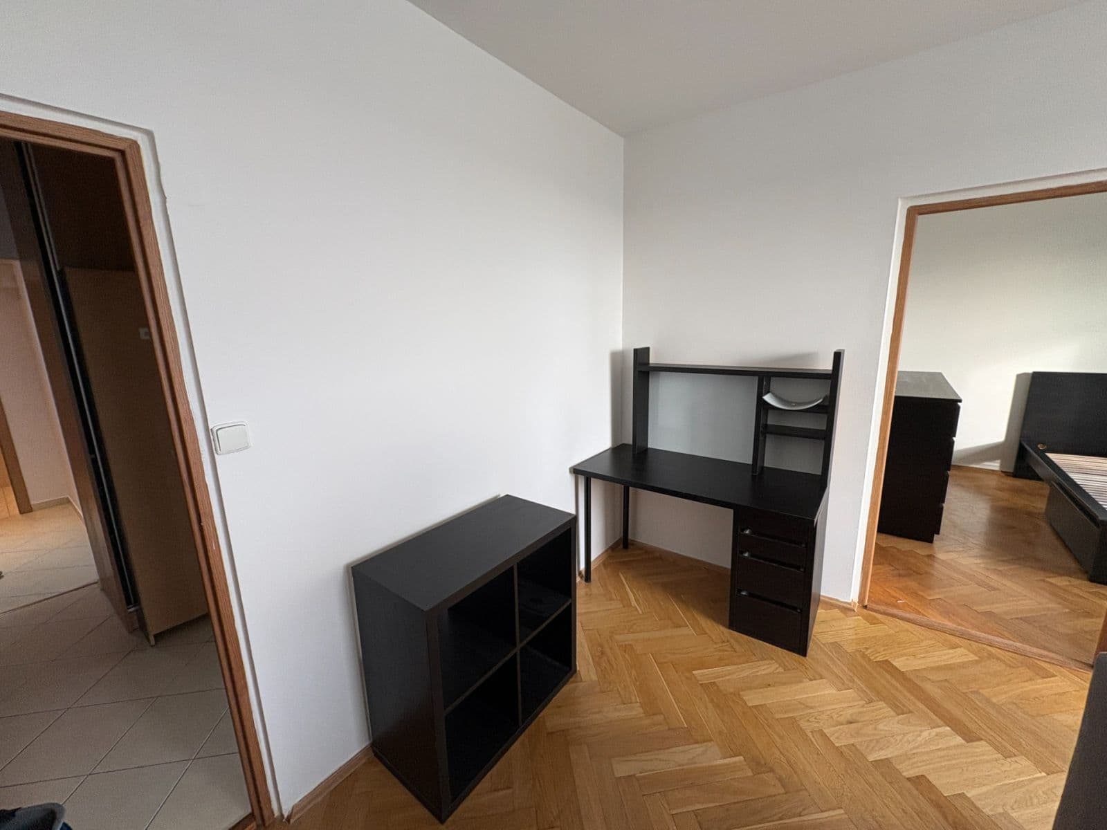 Prenájom bytu 3-izbový 64 m², Horolezecká, Praha, Praha Prenájom bytu 3-izbový 64 m², Horolezecká, Praha, Praha