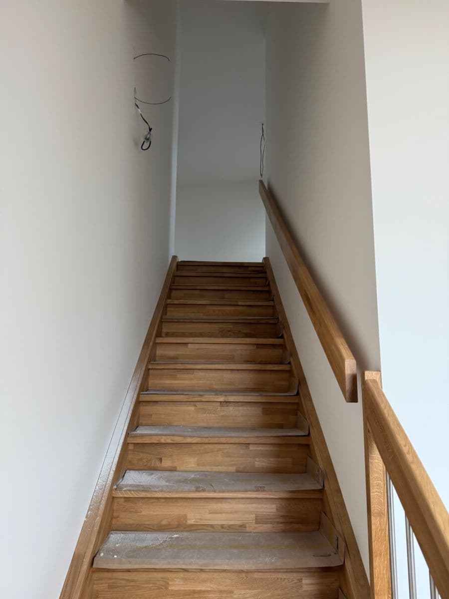 Prenájom bytu 2-izbový 100 m², Chodská, Praha, Praha Prenájom bytu 2-izbový 100 m², Chodská, Praha, Praha