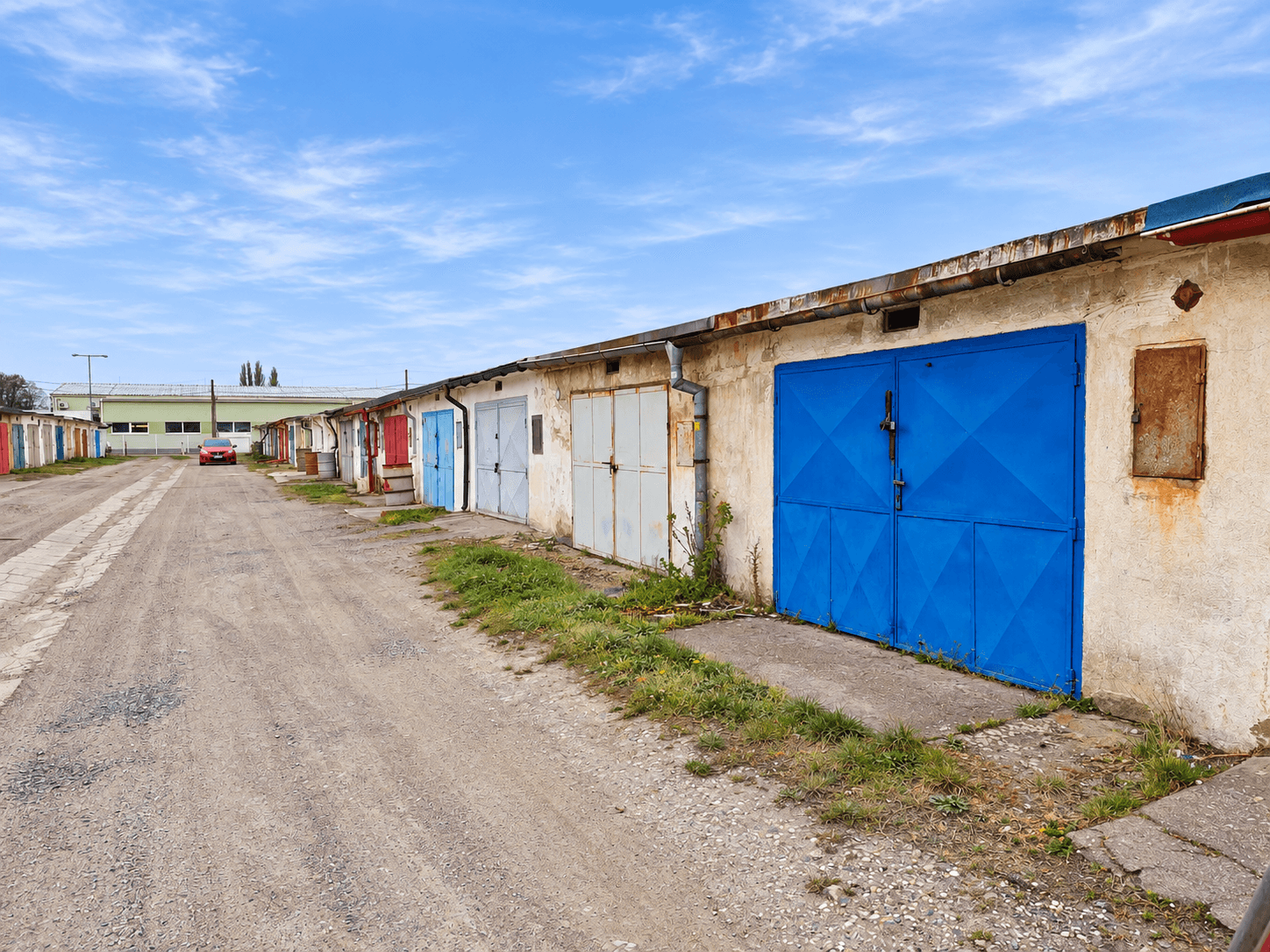 Predaj garáže 25 m², Mělník, Středočeský kraj Predaj garáže 25 m², Mělník, Středočeský kraj