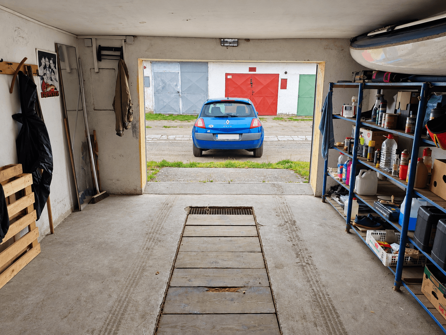 Predaj garáže 25 m², Mělník, Středočeský kraj Predaj garáže 25 m², Mělník, Středočeský kraj