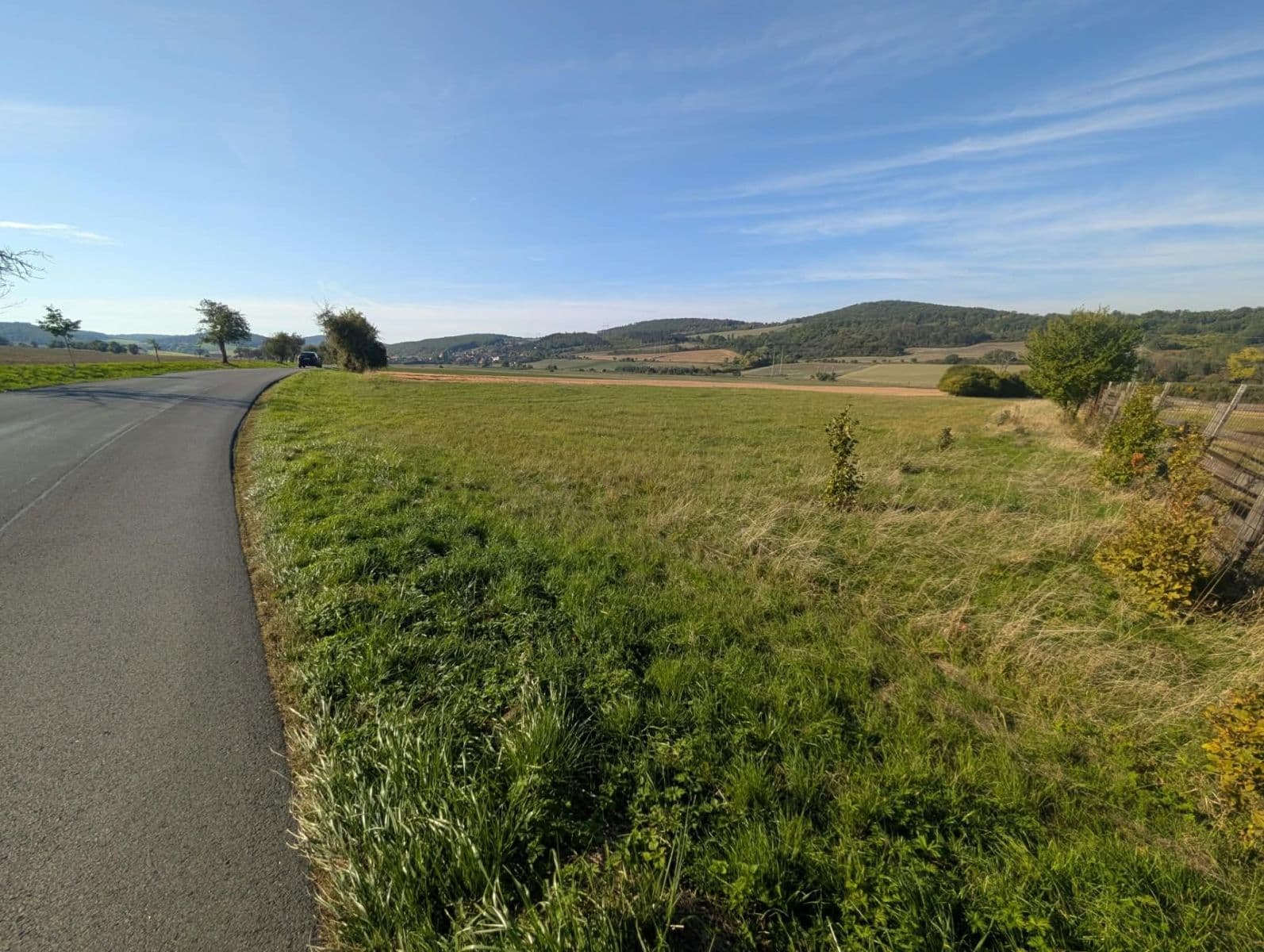 Predaj pozemku 5.973 m², Liteň, Středočeský kraj Predaj pozemku 5.973 m², Liteň, Středočeský kraj